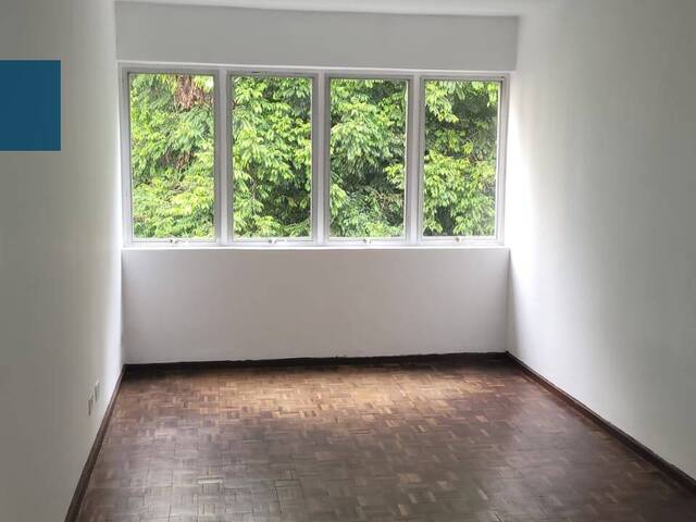 #151 - Apartamento para Venda em Curitiba - PR - 3