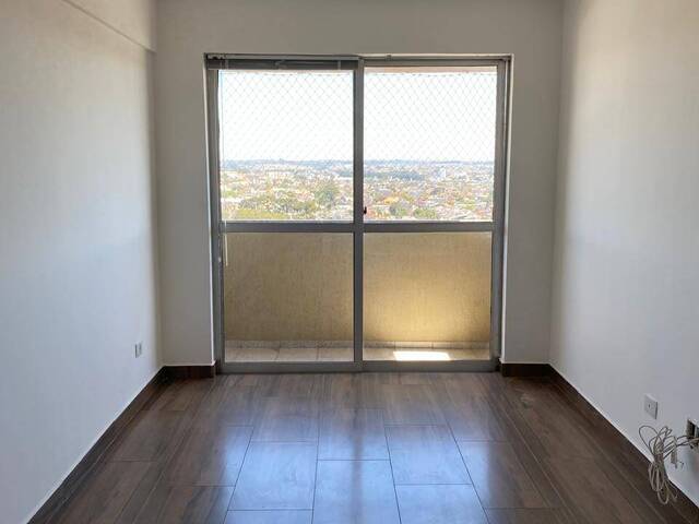 #157 - Apartamento para Venda em Curitiba - PR - 3